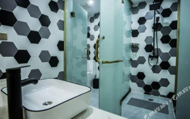 Taihe Platinum Bath Hotel