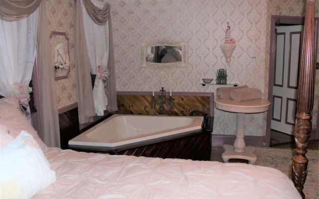Carriage Stop Bed & Breakfast