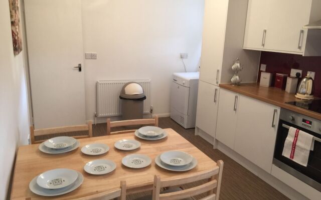 North Bridge Apartment