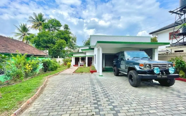 Kandy Boutique Villa by Aaradhya