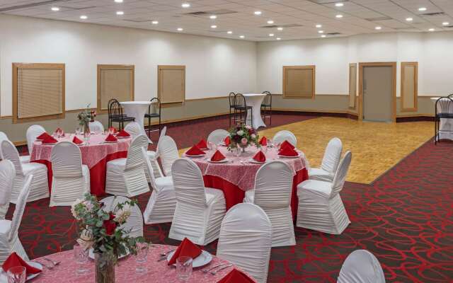 AmericInn by Wyndham Janesville