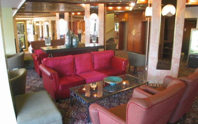 Prima Kings Hotel