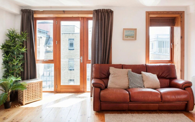 MetroStays - Temple Bar 25