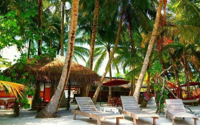 Vashafaru Inn