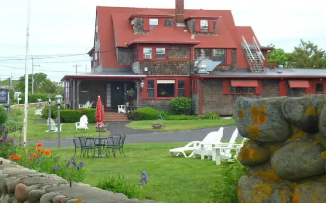 Seaward Inn