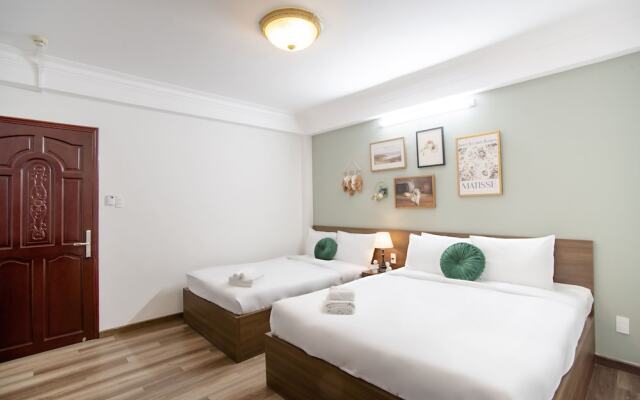 SAZI Ben Thanh Hotel