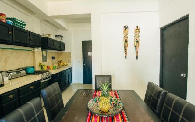 The Mermaid Hostel Beach - Adults Only