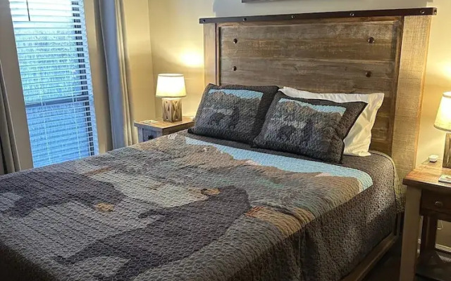 Alpine Overlook 2 Bedroom Condo