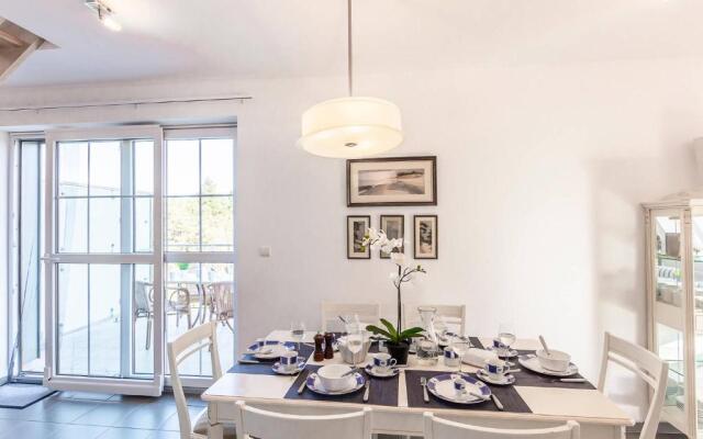 VacationClub - Rezydencja Bursztyn Apartament 36