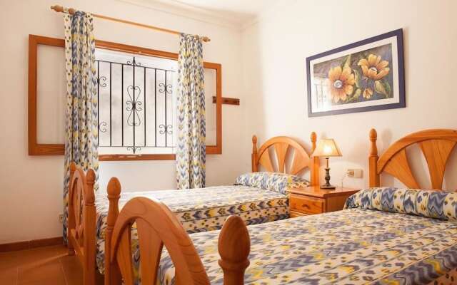 Villa - 3 Bedrooms with Pool and WiFi - 103191