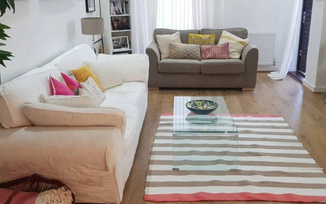 Modern 1 Bedroom Flat in Lambeth