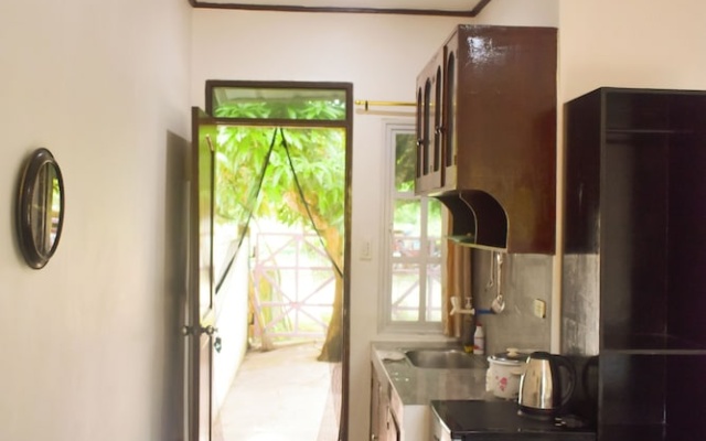Studio Room With Private Bathroom and Kitchenette