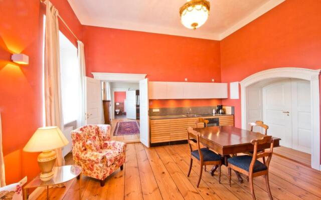 Schloss Retzow Apartments