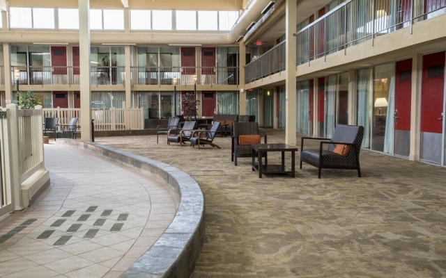 Grand Idaho Inn & Suites