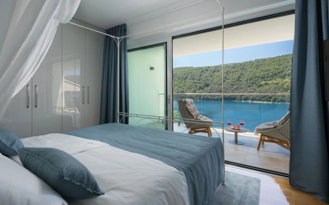 Vlastelini II Duga Luka