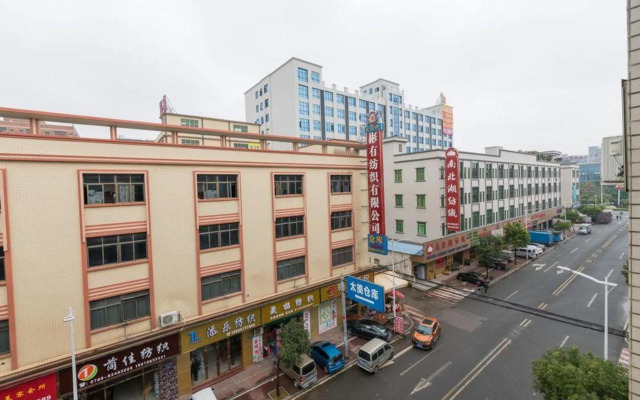 Vienna Hotel (Dongguan Dalang Bus Station)