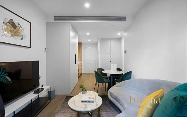 Lumina Suites