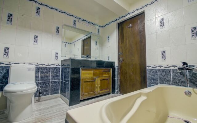 Muscatel Yavachi - 400 Mts from MG Marg