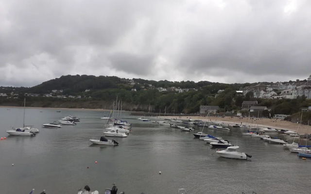 Feathers Hotel, Bar and Restaurant