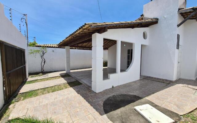 Casa na Aruana com piscina e 3/4