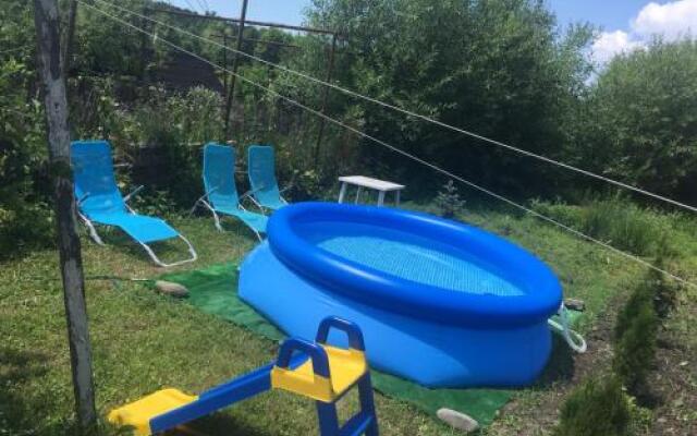 Pensiunea Lili Novaci