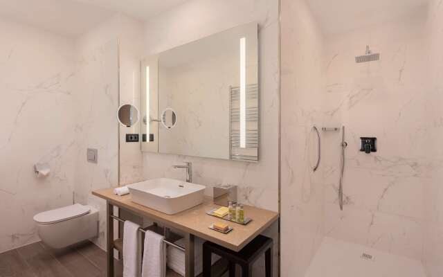 Hilton Rijeka Costabella Beach Resort & Spa