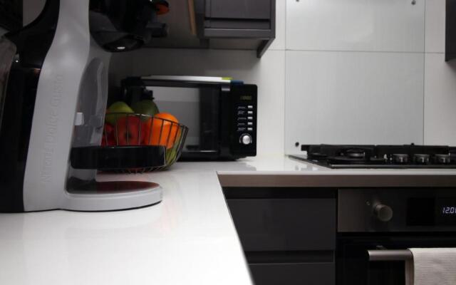 NEW 2 Bed Comfort - Functional - Secure - Private