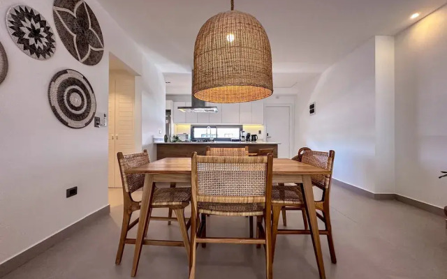 Luxury 2 Bedroom Apartment