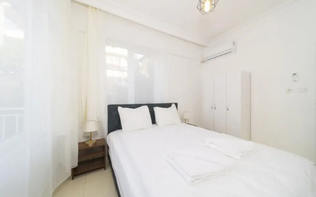 Refreshing Flat With Excellent Location in Alanya