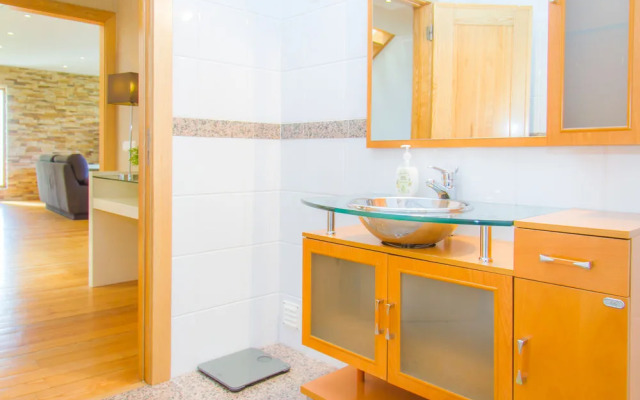 Liiiving in Nazare - Bay View Villas