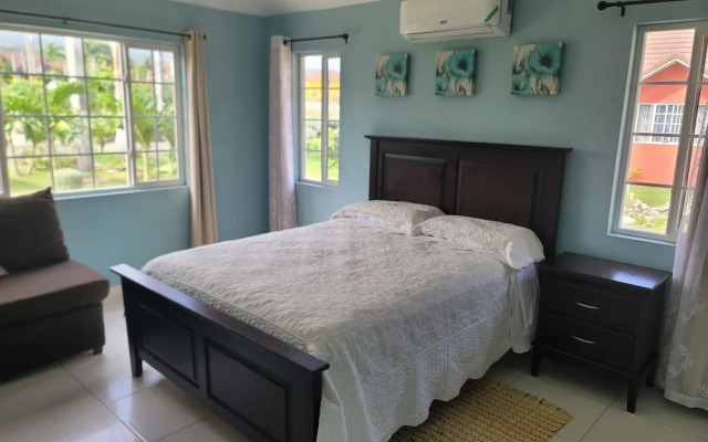 Soleil Coastal Retreat