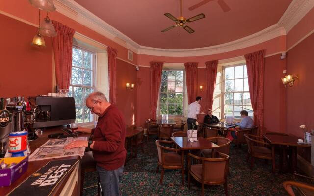 Woodland House Hotel