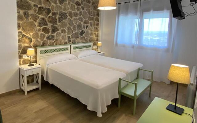 Apartamentos rurales Posada de Monfragüe con jacuzzi