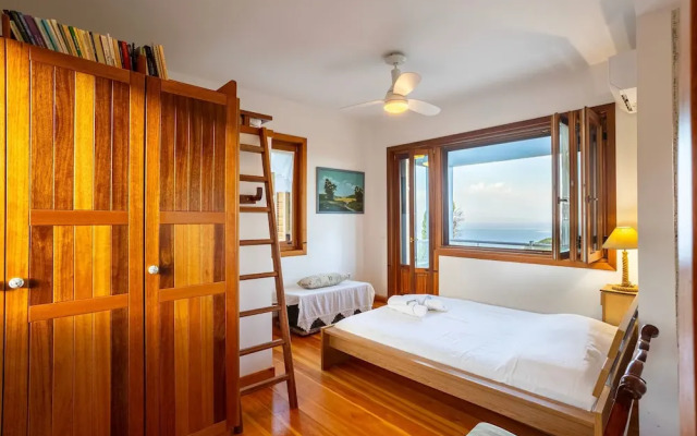 Stone Farmhouse in Groves - Sea Mountain Views