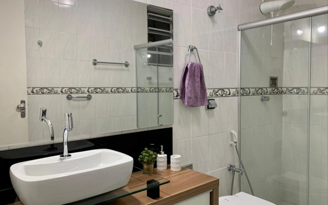 Copacabana Sea View Apartament