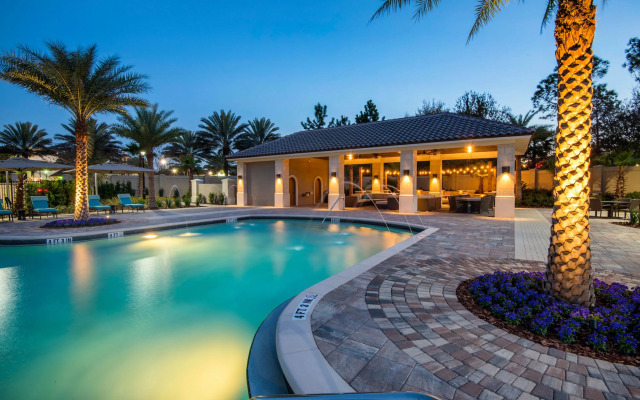 Luxury Home - ALL the Extras - Sleeps 39