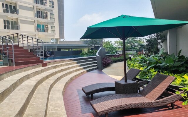 Nice and Prime Location 1BR Casa De Parco Apartment