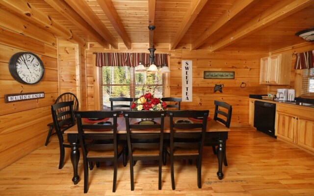 Mountain Blessings - Four Bedroom Cabin