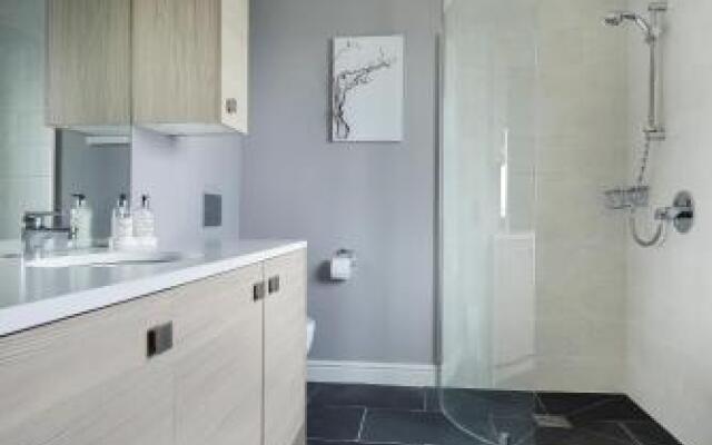 Airds Bay Luxury Beach House