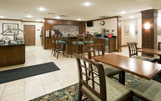 Staybridge Suites Milwaukee Airport South by IHG