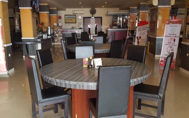 Hotel Trisula By OYO