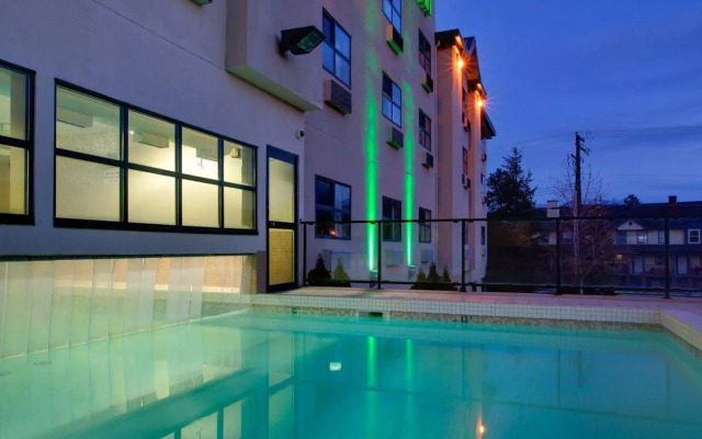 DoubleTree by Hilton West Kelowna