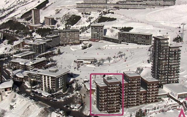 Appartement Les Menuires, 1 pièce, 3 personnes - FR-1-452-269