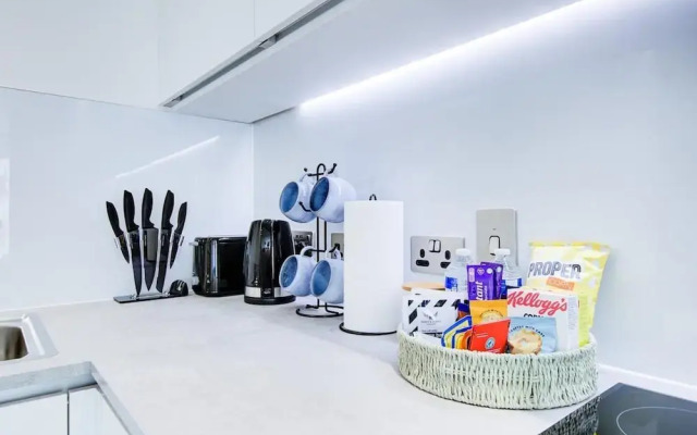 Luxe Apartment by Excel/ London City Airport