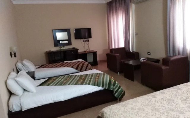 Delilah Hotel
