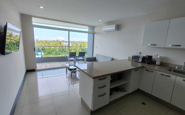 Puerto Azul Residences