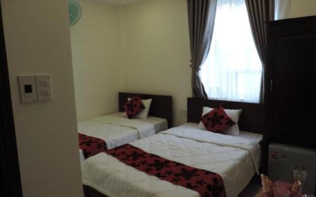 Cau Rong 2 Hotel
