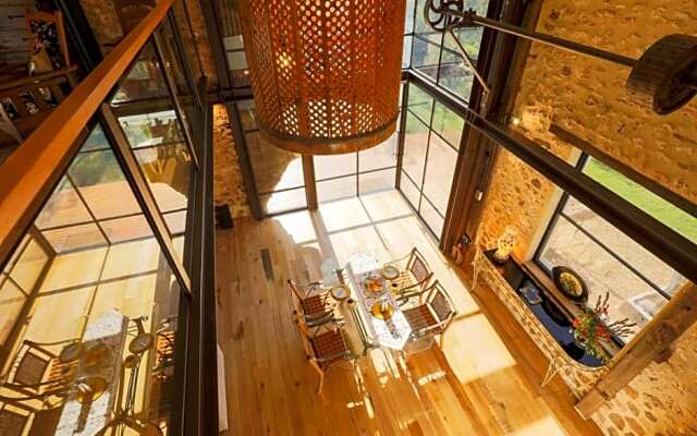 The Old Chaff Mill Organic Vineyard Retreat