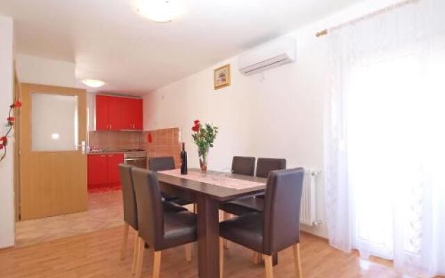 Apartments Mala Vala 1332