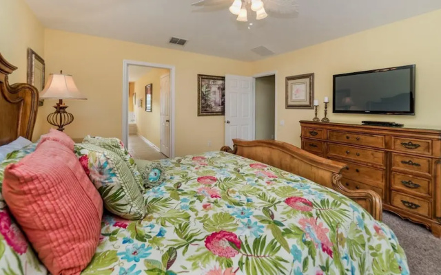 2709 Manesty Lane